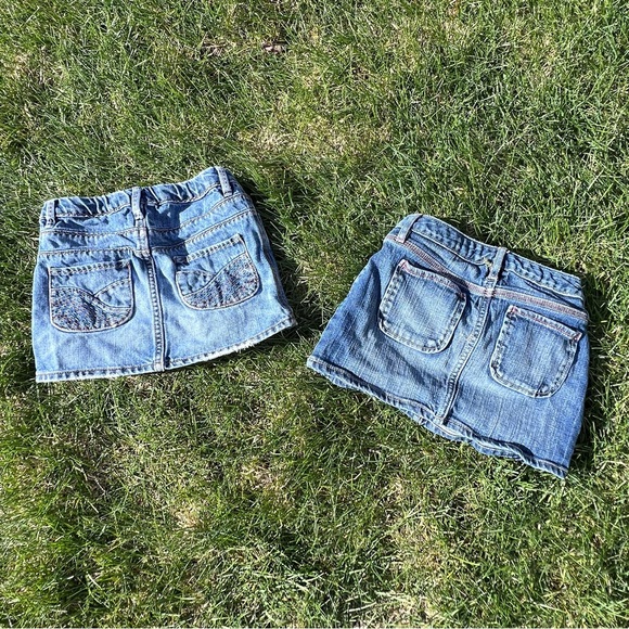 Bundle of 2 GAP Girls Denim Skirts Size 6 - Picture 2 of 8